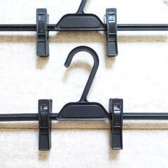 USED ボトム用 プラハンガー（16本set）洗濯 イベント フリマ フリーマーケット 洋服販売 クローゼット整理 黒の画像