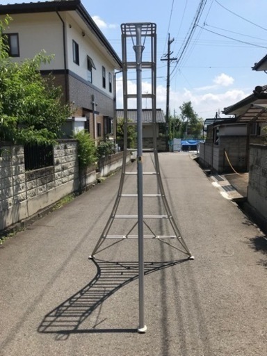 現在、交渉中　⭐️ 9尺　アルミ三脚脚立　⭐️