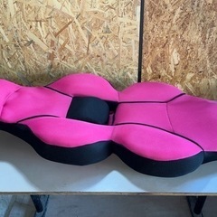 プライムダイレクト 腰楽 ストレッチ座椅子 グイッス ピンク/ ブラック リクライニング座椅子 取説 箱入 中古美品 ③の画像