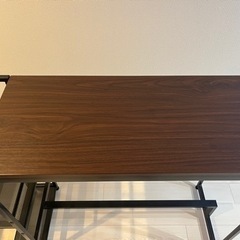 スタンディングデスクの画像