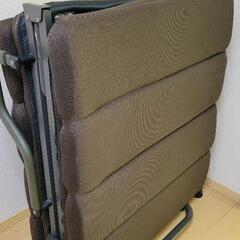 折り畳みベッド