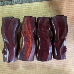 一枚板のローテーブル。天然木。の画像