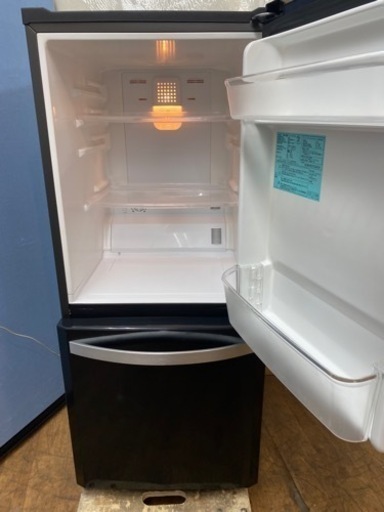 I315 ? 人気のブラック♪ Ｈaier 冷蔵庫 (138L)  ⭐ 動作確認済 ⭐ クリーニング済