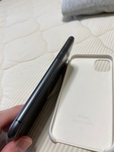 iPhone 11 ブラック 64GB SIMフリー