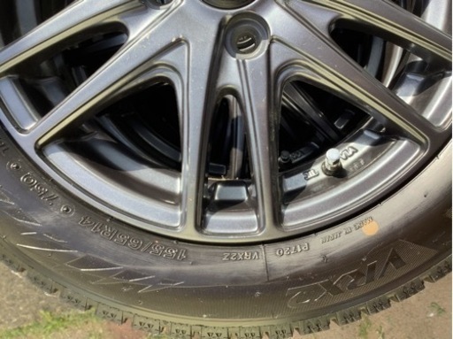 値下げします　スタッドレスタイヤ　155/65R14 4本