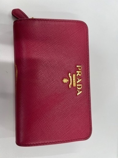 PRADA財布❤️ピンク三つ折り財布♥️激可愛