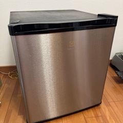 エレクトロニクス社 冷蔵庫の画像