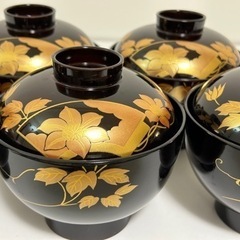 お椀　蓋付き５個セット(箱付き)の画像