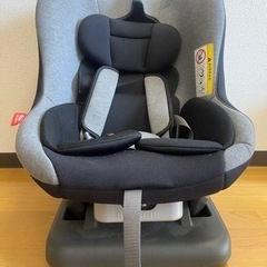 チャイルドシート　新生児から使えます。