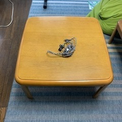 こたつテーブル　77×77㎝正方形タイプの画像