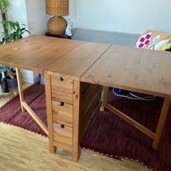 IKEAバタフライテーブル