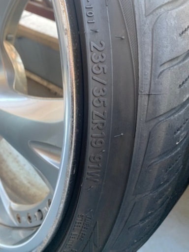 アミスタット19インチ235/35TOYO
