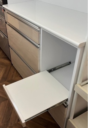 【BY REUSE霧島国分新町店 出張買取•見積完全無料¥0】レンジボード、食器棚