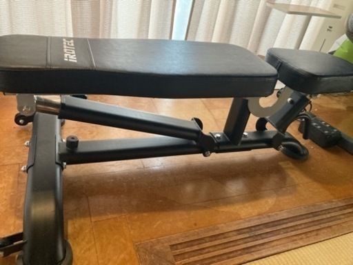筋トレ　ベンチ　irotec マルチポジションベンチ　ダンベル　ベンチプレス　筋トレ　トレーニング　ベンチ
