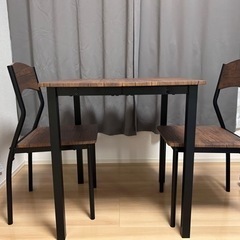 机と椅子のセット 1人もしくは2人用 使用歴1年 組み立て必要の画像