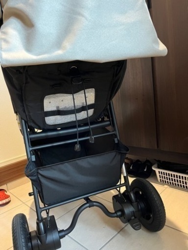 アップリカ　スムーヴ　プレシャス　ベビーカー　三輪バギー　美品です