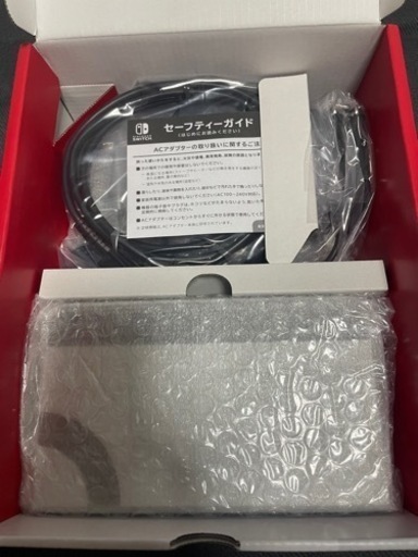 【新品】ニンテンドーSwitch有機EL本体+スプラトゥーン3ソフト+初回購入特典