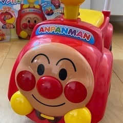 訳あり？　アンパンマンカー　メロディ付きの画像