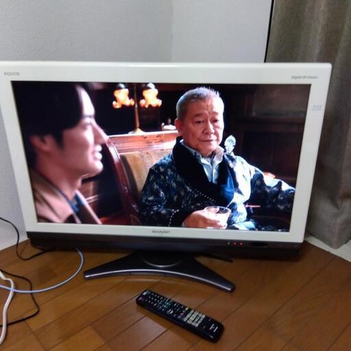 取引先決まりました。値下げしました。美品!2009年Blu-ray内蔵32型アクオステレビ