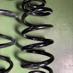 エスティマ サスペンションの画像