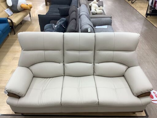 【トレファク イオンモール常滑店】三人掛けのソファが入荷しました！
