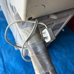 早い物勝ち♥️FUJITSU エアコン AS-D40J-W  2015年製 E746の画像