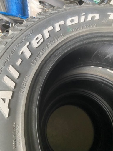 BFグッドリッチ　LT235/70r16 オールテレーンKO