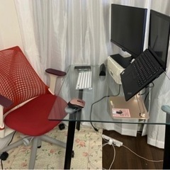 ガラステーブル