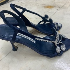マノロブラニク　manolo blahnik サンダル　ミュール　ネイビーの画像