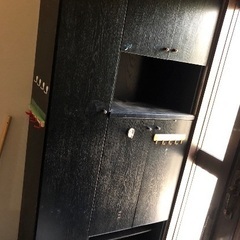引き取り先決定。下駄箱  