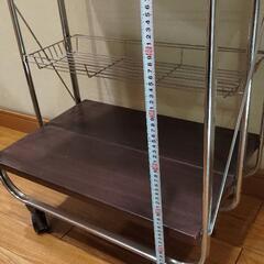 キャスター付ラックあげますの画像