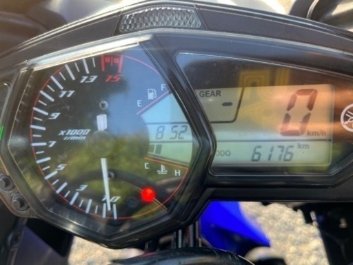 593.  動画あり　ヤマハ　YZF-R25  RG10J  バイク　250cc  車体