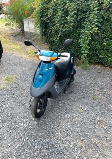 596.  動画あり　スズキ　レッツ2   原付　バイク　50cc   2スト　車体