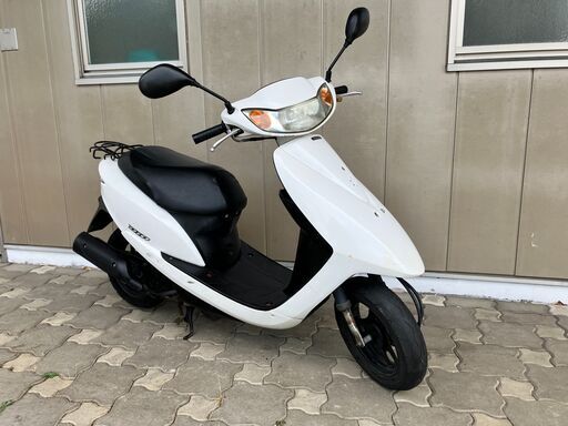 【引取先が決まりました】DIO AF62 パールホワイト　アウトレット品につき格安出品中！