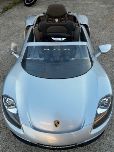 乗用玩具　ポルシェ　電動　バッテリー