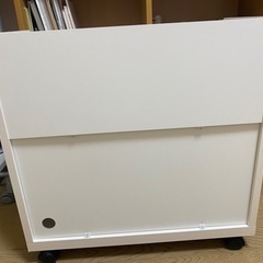タンス下収納の画像