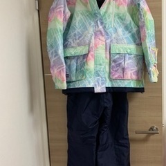 スキーウェア　ジュニア女の子