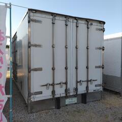 【匝瑳市】横観音扉付き 保冷コンテナ (No.Y-270) 長さ約640cm(+フード70cm)×幅249cm×高さ257cm (株)トラストカーゴ 匝瑳コンテナ販売所