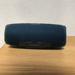 JBL CHARGE4 Bluetoothスピーカー　ブルーの画像