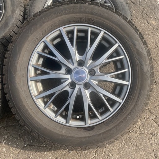 値下げ！ホイール スタッドレスタイヤ 195/65 R15 15インチ