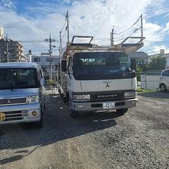 車輌の引渡しスタッフ