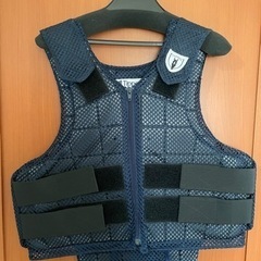 乗馬　ボディプロテクター　美品