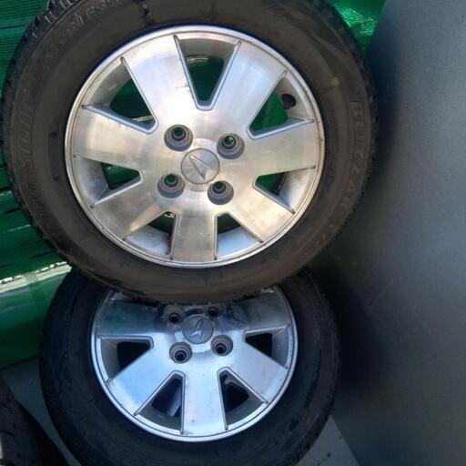 13インチ　スタッドレスタイヤ　4本セット