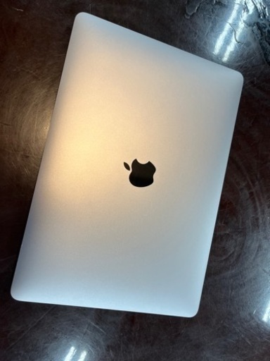 超美品　macbook air 2020 M1 512GB 動作保証