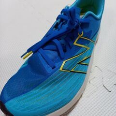 ニューバランス  FuelCell REBEL MFCXLB2 の画像