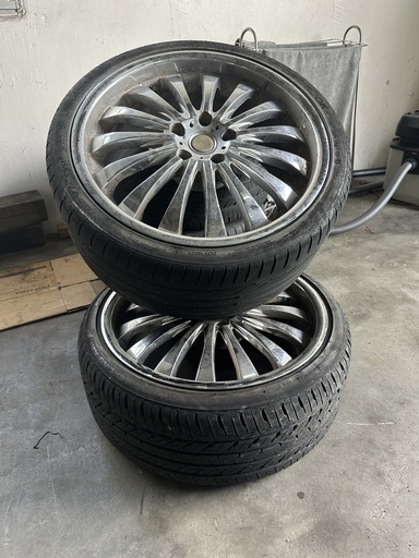 15,000円→10,000円に大幅値下げ！！！ホイール付きタイヤ４本！