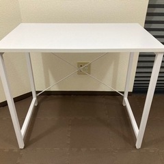 値下げ　机　元値6480円　1ヶ月のみ利用