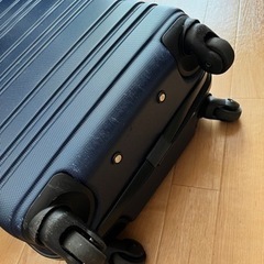 中古品　スーツケースSサイズの画像