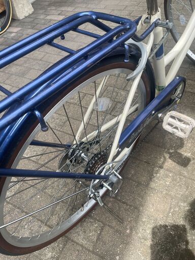 定価3.5 美品 整備済 配送◯オートライトギヤ付き 美品 直接引き取り市川市 無料配達地域あり、ミヤタ、税込9,800円、27インチ、シルバー、内装3段