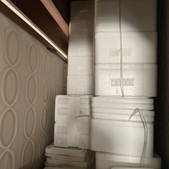 発泡スチロール　車一台分（無料）の画像